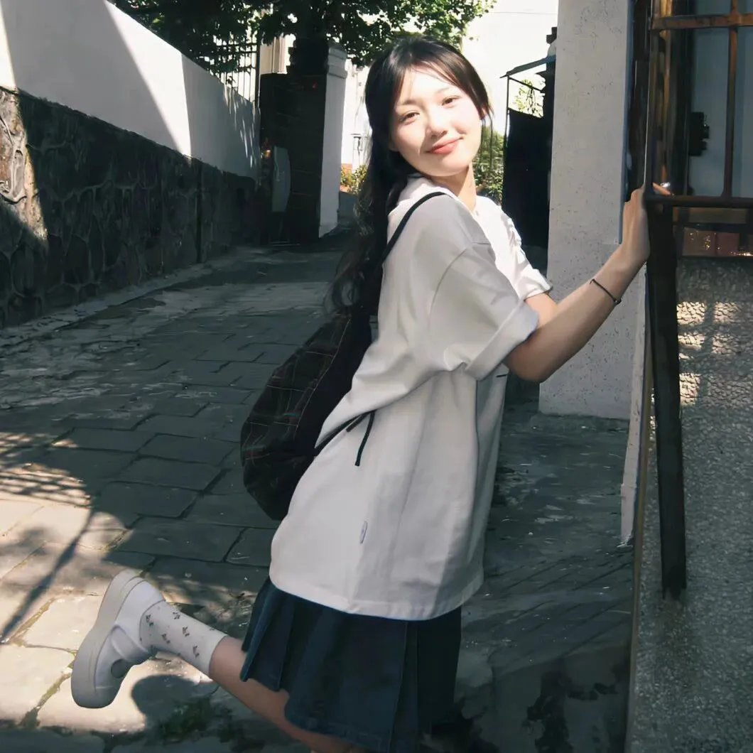 天上的风海报